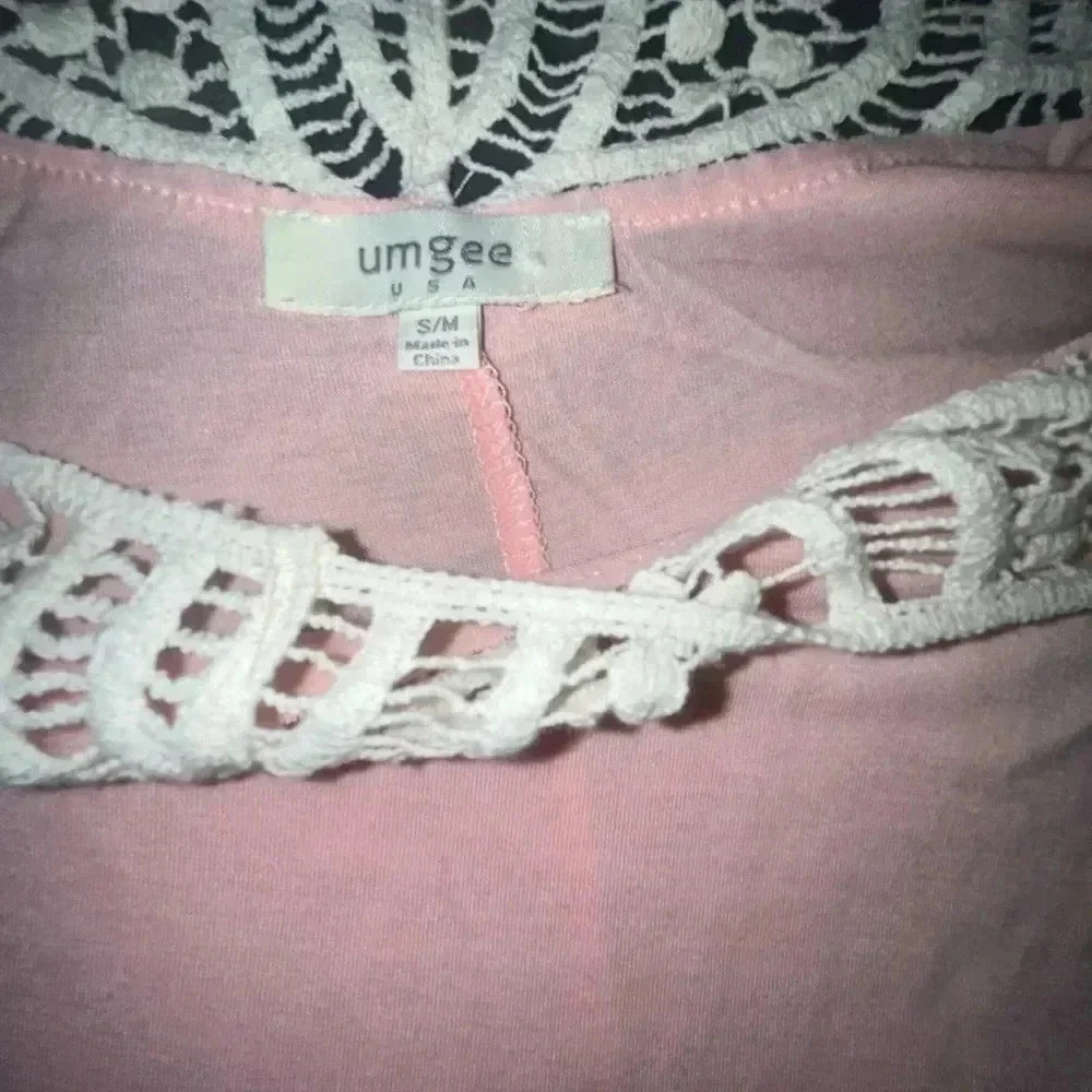 Umgee pink and beige embroidered tunic top - Picture 2 of 3